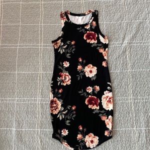 Black floral fitted dress, never worn (size small)
